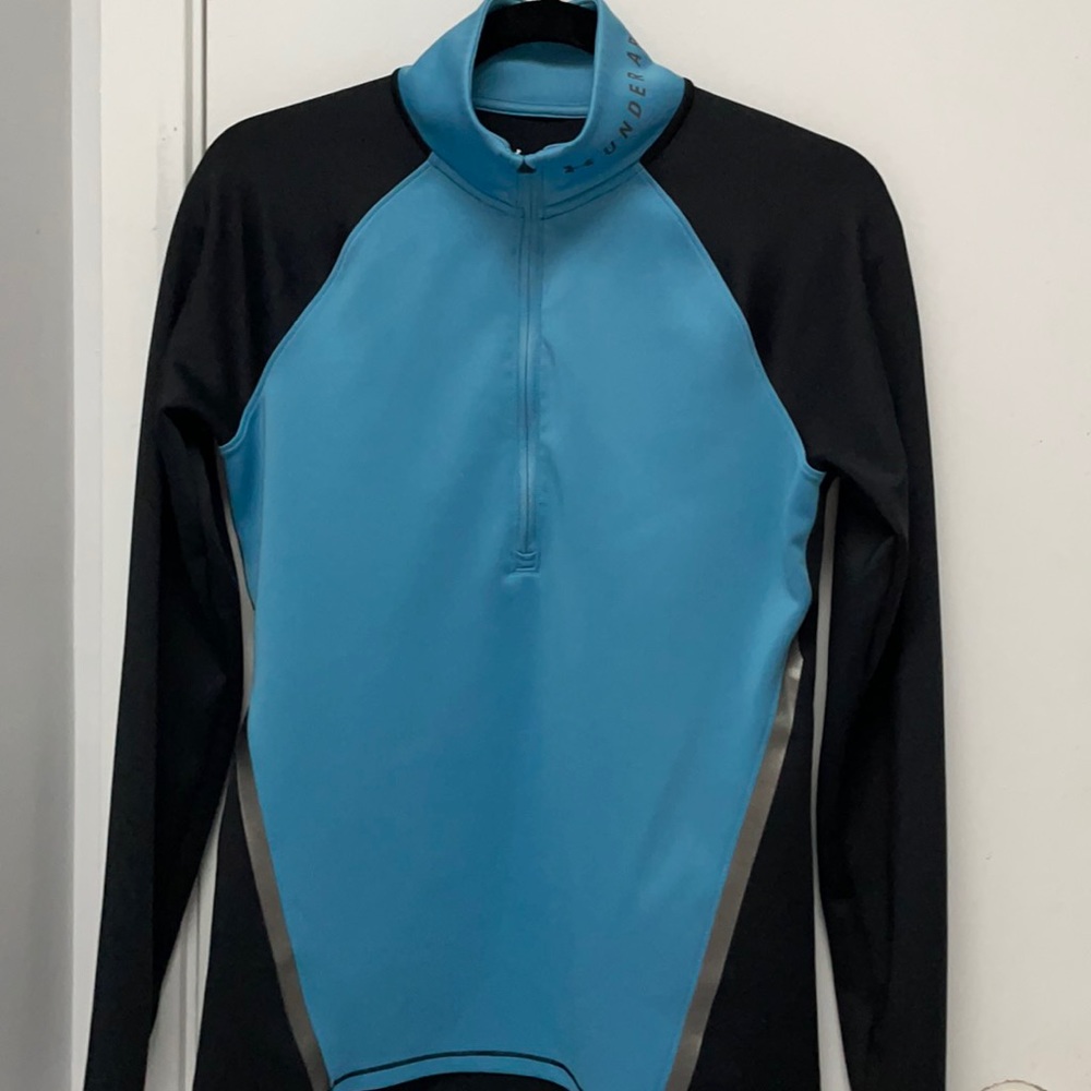 Under Armour Cold Gear size M